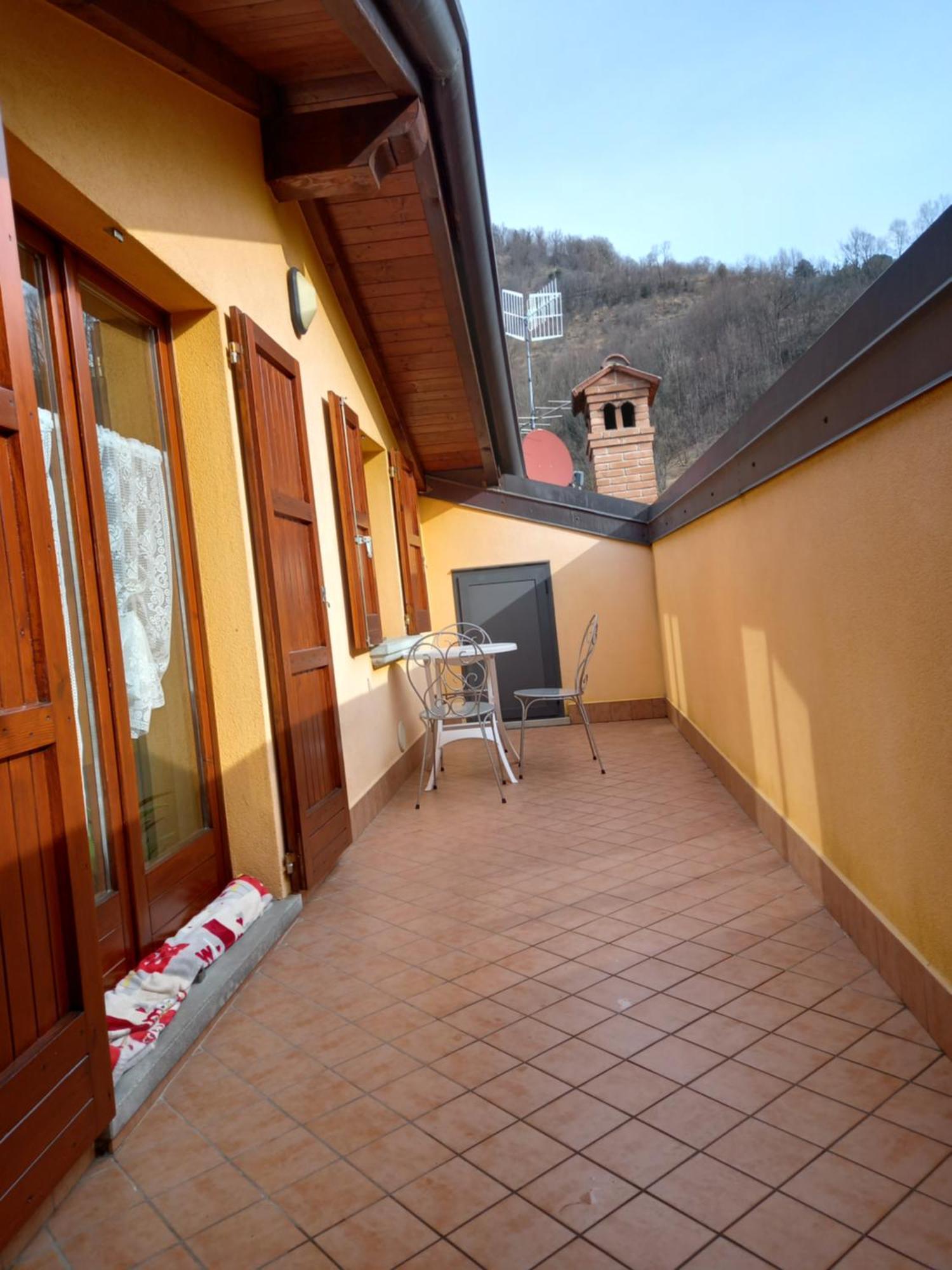 Casa Vacanze Tania Somendenna Kültér fotó